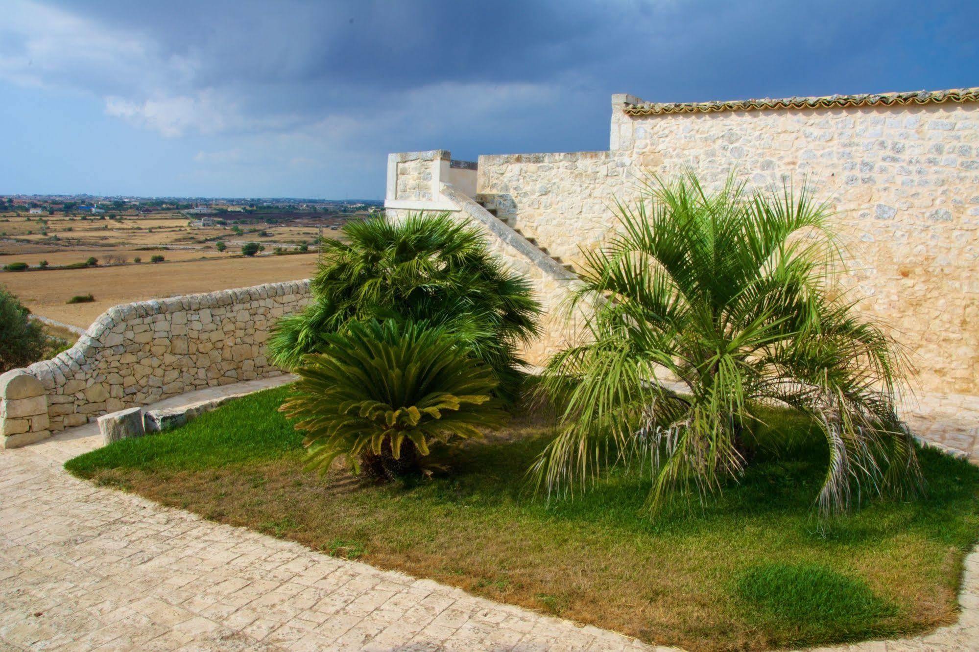 Relais Cimilla B&B Ragusa Eksteriør bilde