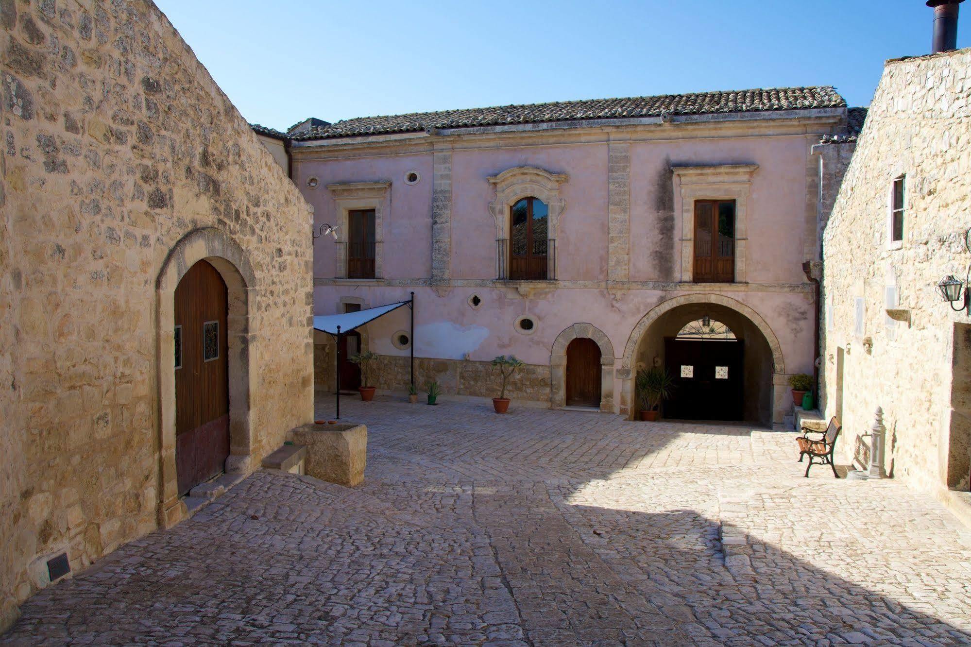 Relais Cimilla B&B Ragusa Eksteriør bilde